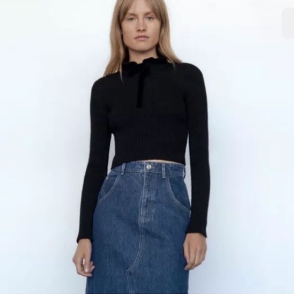 Zara black cropped sweater high collar velvet bow detail